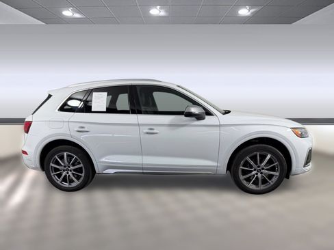 Certified 2024 Audi SQ5 Premium Plus AWD/4WD image 8
