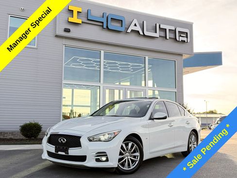 Used 2015 INFINITI Q50 AWD w/ Moonroof Package image 1