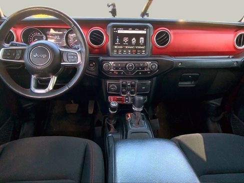 Used 2021 Jeep Gladiator Rubicon AWD/4WD image 15
