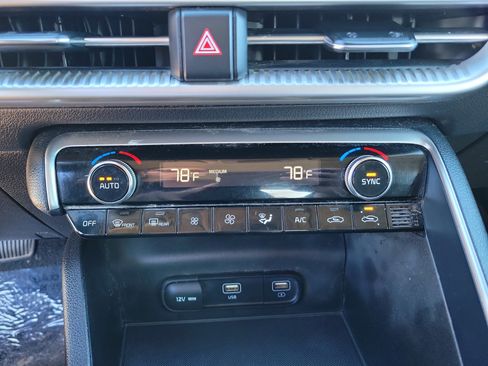 Used 2021 Kia K5 LXS image 11