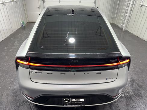 Used 2023 Toyota Prius Limited image 32