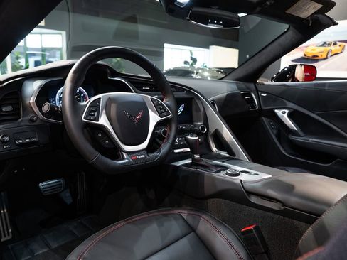 Used 2016 Chevrolet Corvette Z06 w/ 3LZ Preferred Equipment Group image 23