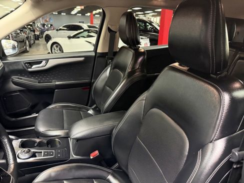 Used 2020 Ford Escape SEL FWD image 34