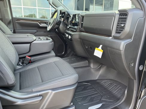 New 2026 GMC Sierra 1500 Elevation image 14