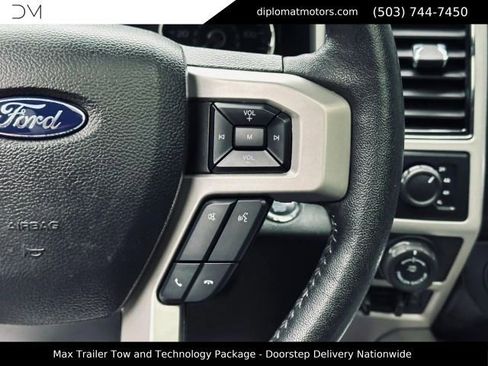 Used 2020 Ford F150 Lariat w/ Equipment Group 502A Luxury AWD/4WD image 33