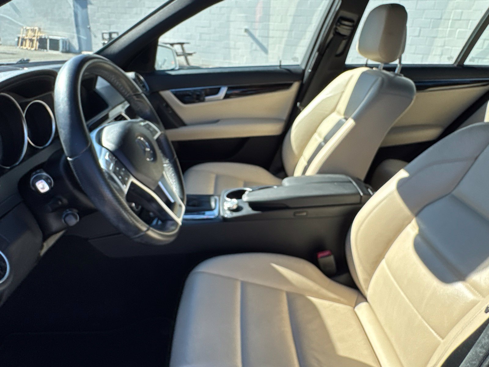Used 2013 Mercedes-Benz C 350 Sport image 18