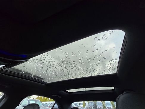 Used 2023 Mercedes-Benz C 300 4MATIC Sedan image 44