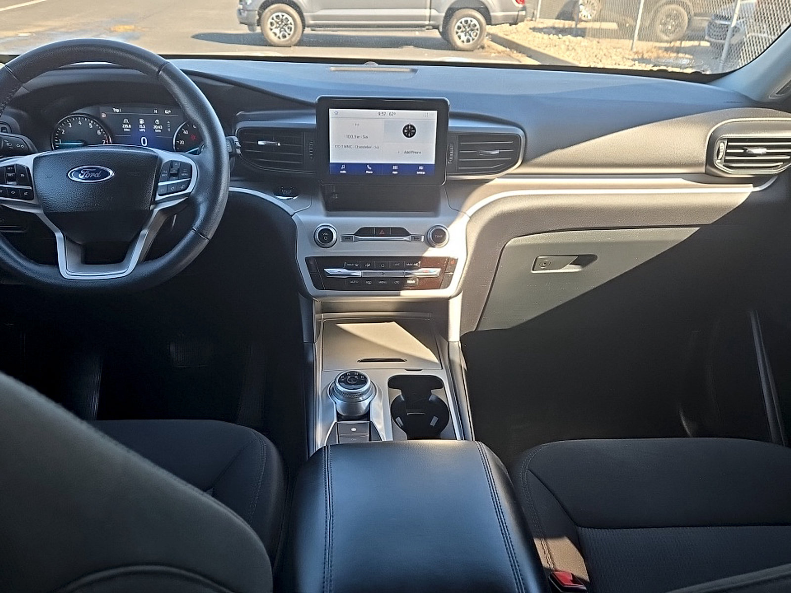Certified 2022 Ford Explorer XLT AWD/4WD image 9
