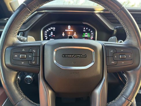 Used 2024 GMC Sierra 1500 Denali Ultimate image 10
