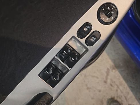 Used 2014 Hyundai Accent SE image 12