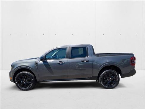 New 2025 Ford Maverick XLT w/ XLT Luxury Package AWD/4WD image 9