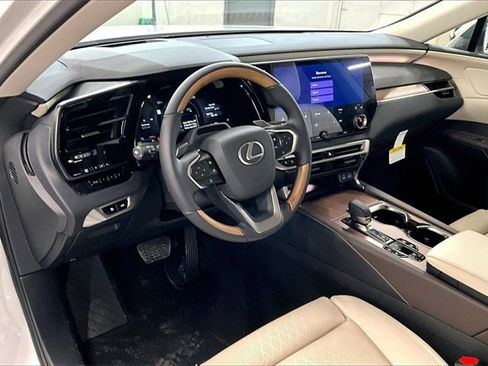 New 2026 Lexus RX 450h AWD image 6