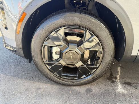 Certified 2026 Kia Sportage X-Line image 10