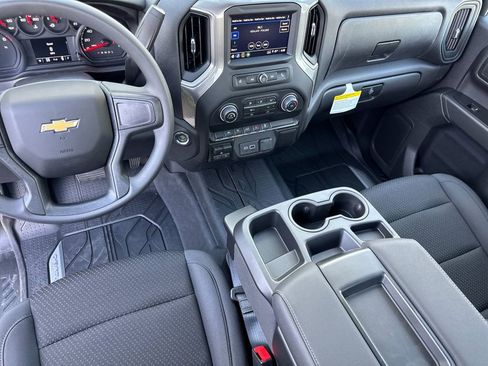 New 2026 Chevrolet Silverado 1500 W/T AWD/4WD image 11