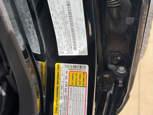 Used 2023 Ford Bronco Badlands image 24