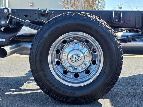 New 2026 RAM 3500 Tradesman image 10