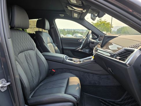 New 2027 BMW X6 M60i AWD/4WD image 14