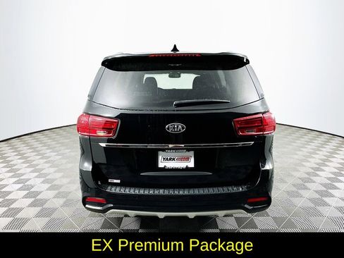 Used 2019 Kia Sedona EX w/ EX Premium Package image 9