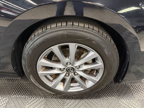 Used 2020 MAZDA MAZDA3 Sedan FWD image 18