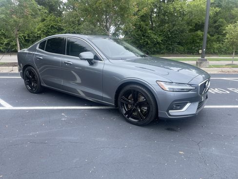 Used 2021 Volvo S60 T6 Inscription AWD/4WD image 2