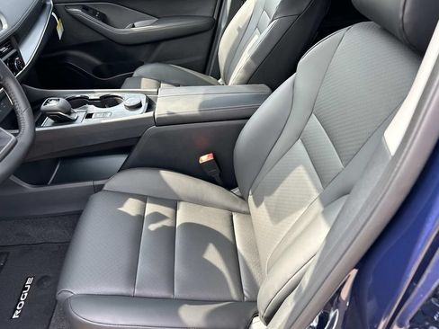 New 2026 Nissan Rogue Dark Armor AWD/4WD image 17