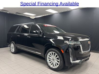 Used 2022 Cadillac Escalade ESV Luxury w/ LPO, Illumination Package
