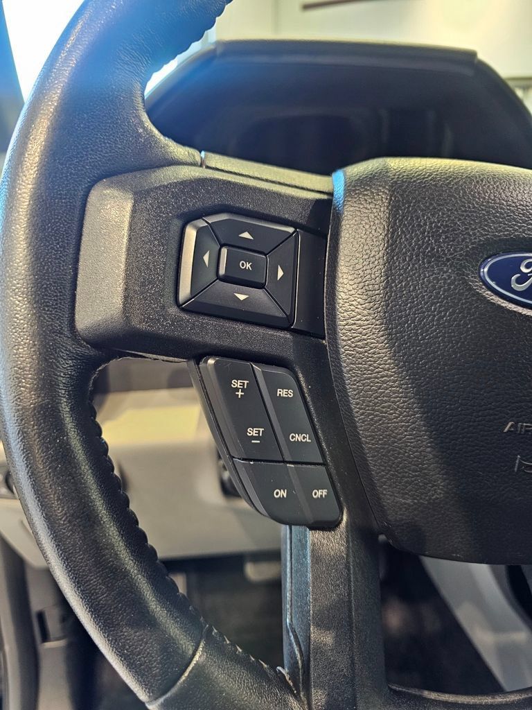 Used 2017 Ford F150 XLT w/ Equipment Group 302A Luxury AWD/4WD image 16