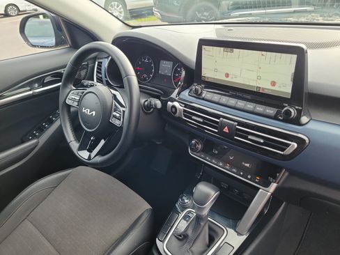 Used 2022 Kia Seltos S FWD image 8