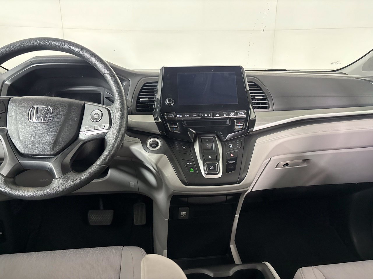 Used 2018 Honda Odyssey EX image 23