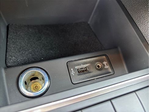 Used 2018 Volkswagen Jetta SE FWD image 29