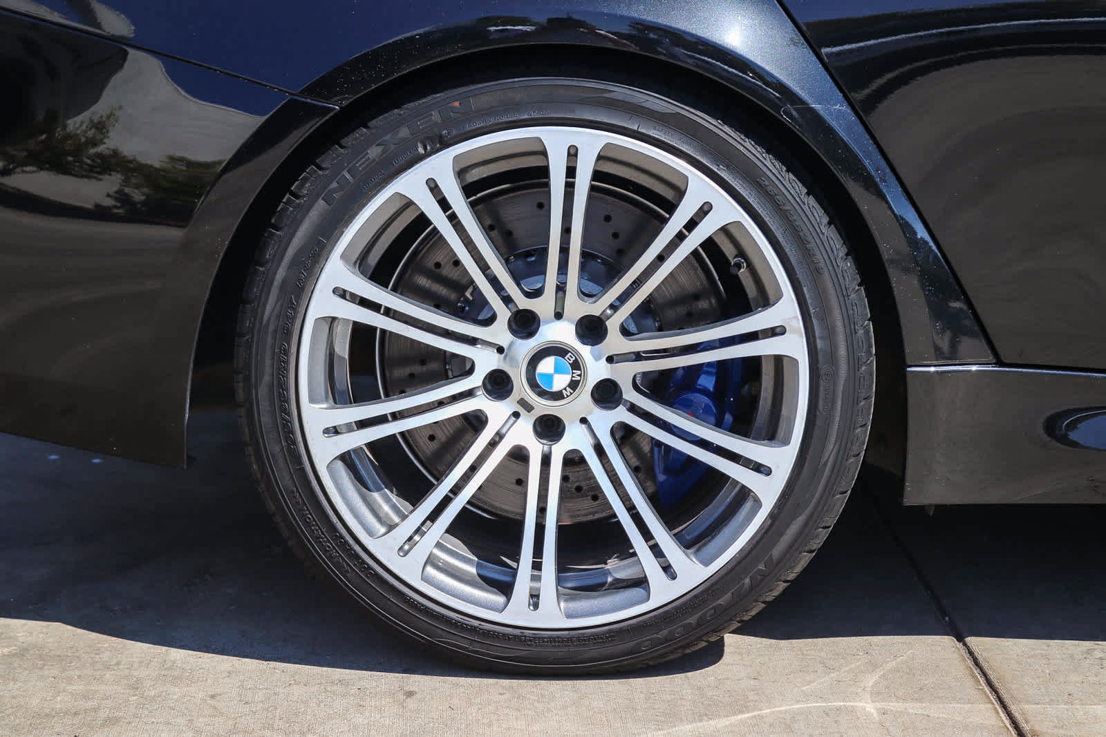 Used 2018 BMW M3 w/ Competition Package RWD image 8