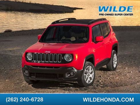 Used 2015 Jeep Renegade Latitude image 1