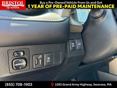 Used 2015 Toyota RAV4 Limited AWD/4WD image 22