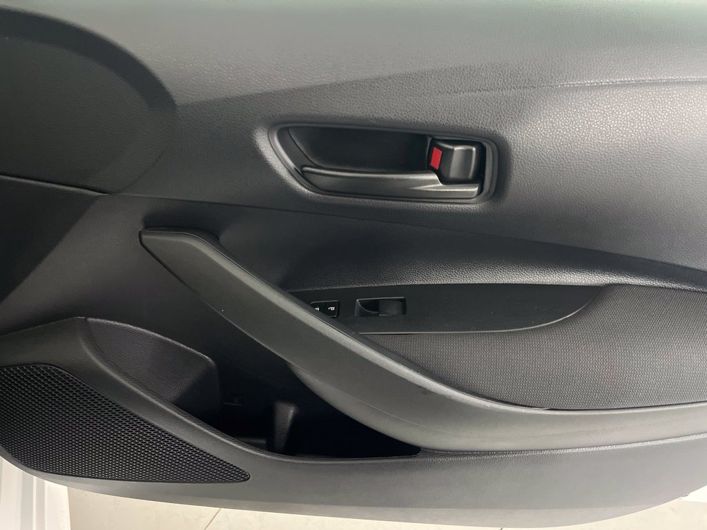 Used 2026 Toyota Corolla LE FWD image 53