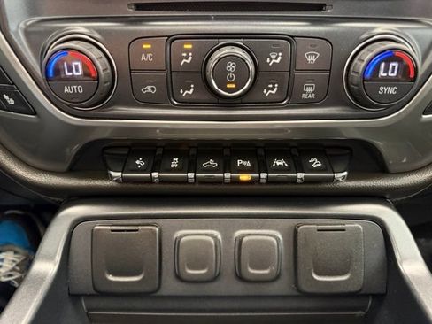 Used 2017 Chevrolet Silverado 1500 LTZ Z71 w/ LTZ Plus Package AWD/4WD image 36