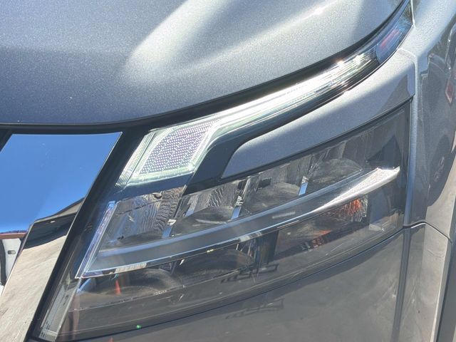 Used 2023 Nissan Pathfinder SL AWD/4WD image 15
