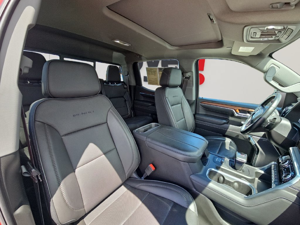 Used 2023 GMC Sierra 1500 Denali w/ Denali Reserve Package AWD/4WD image 16