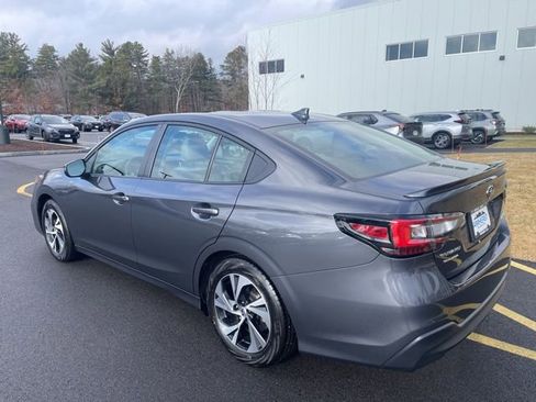 Used 2025 Subaru Legacy Premium AWD/4WD image 7