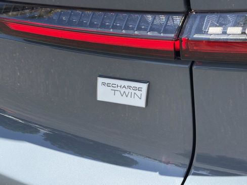 Certified 2023 Volvo C40 P8 Recharge Plus w/ Climate Package AWD/4WD image 28