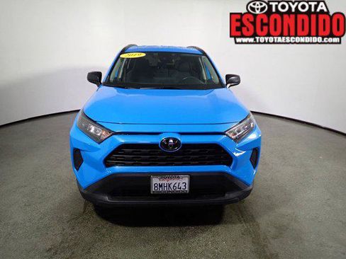 Certified 2019 Toyota RAV4 LE w/ Carpet Mat Package FWD image 8