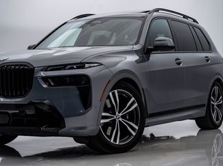 Used 2023 BMW X7 xDrive40i w/ M Sport Package AWD/4WD video 2