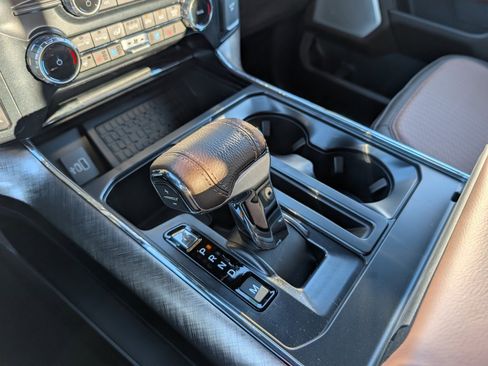 New 2025 Ford F150 King Ranch w/ FX4 Off-Road Package image 22