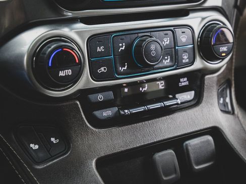 Used 2017 Chevrolet Tahoe LT image 14