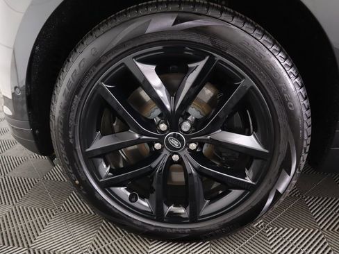 New 2026 Land Rover Range Rover Velar S image 31