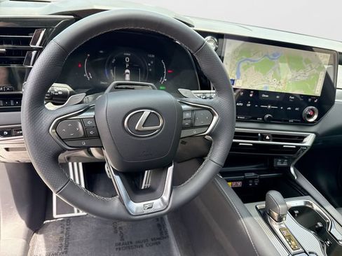 Used 2024 Lexus RX 500h F Sport w/ Convenience Package AWD/4WD image 13