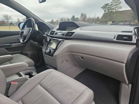 Used 2014 Honda Odyssey EX-L image 44