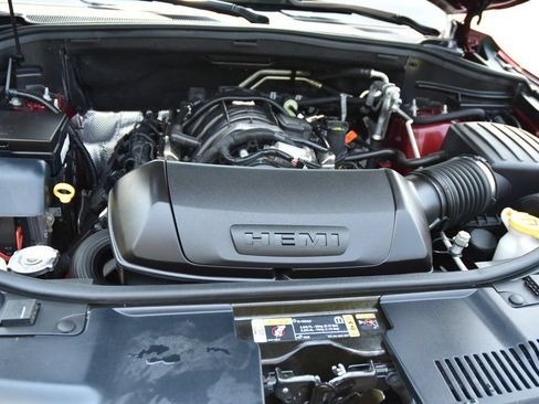 Used 2025 Dodge Durango R/T AWD/4WD image 40