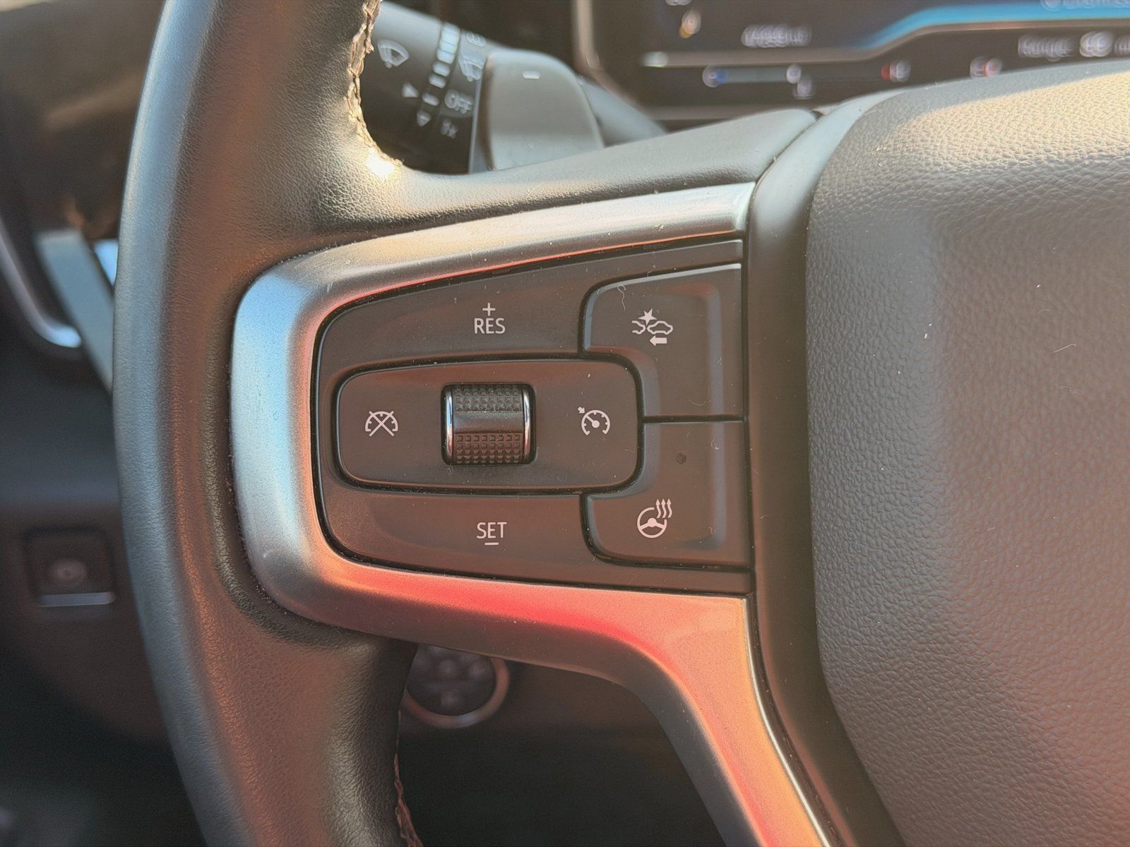Used 2023 Chevrolet Silverado 1500 LT Trail Boss w/ LT Trail Boss Premium Package AWD/4WD image 19