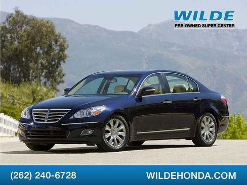 Used 2011 Hyundai Genesis 3.8 RWD image 1