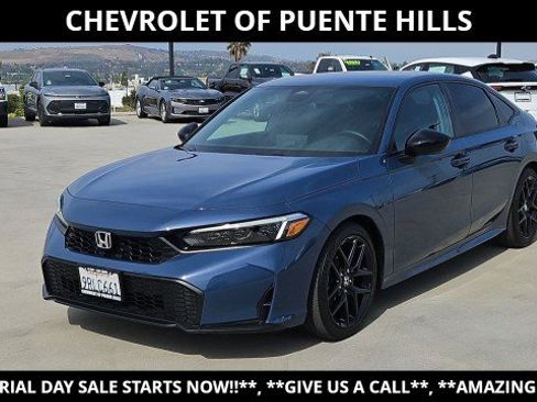 Used 2025 Honda Civic Sport image 1
